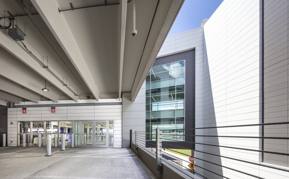 Consolidated Rental Car Facility (ConRAC) at Bradley International