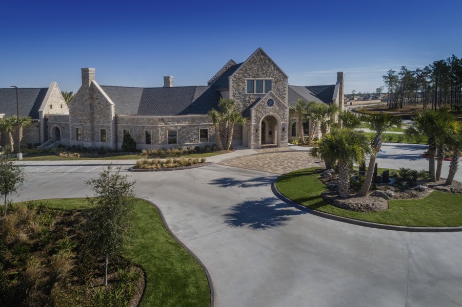 Balmoral Crystal Clear Lagoon + Amenity Village PGAL