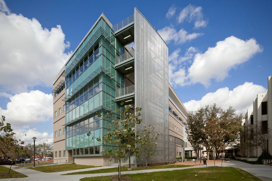 UH Fleming Teaching Laboratory Named 2013 Outstanding Project PGAL