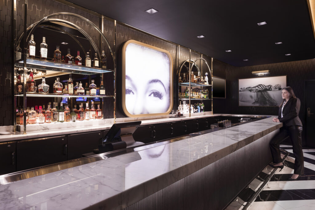 Circa High Limit Monroe Bar