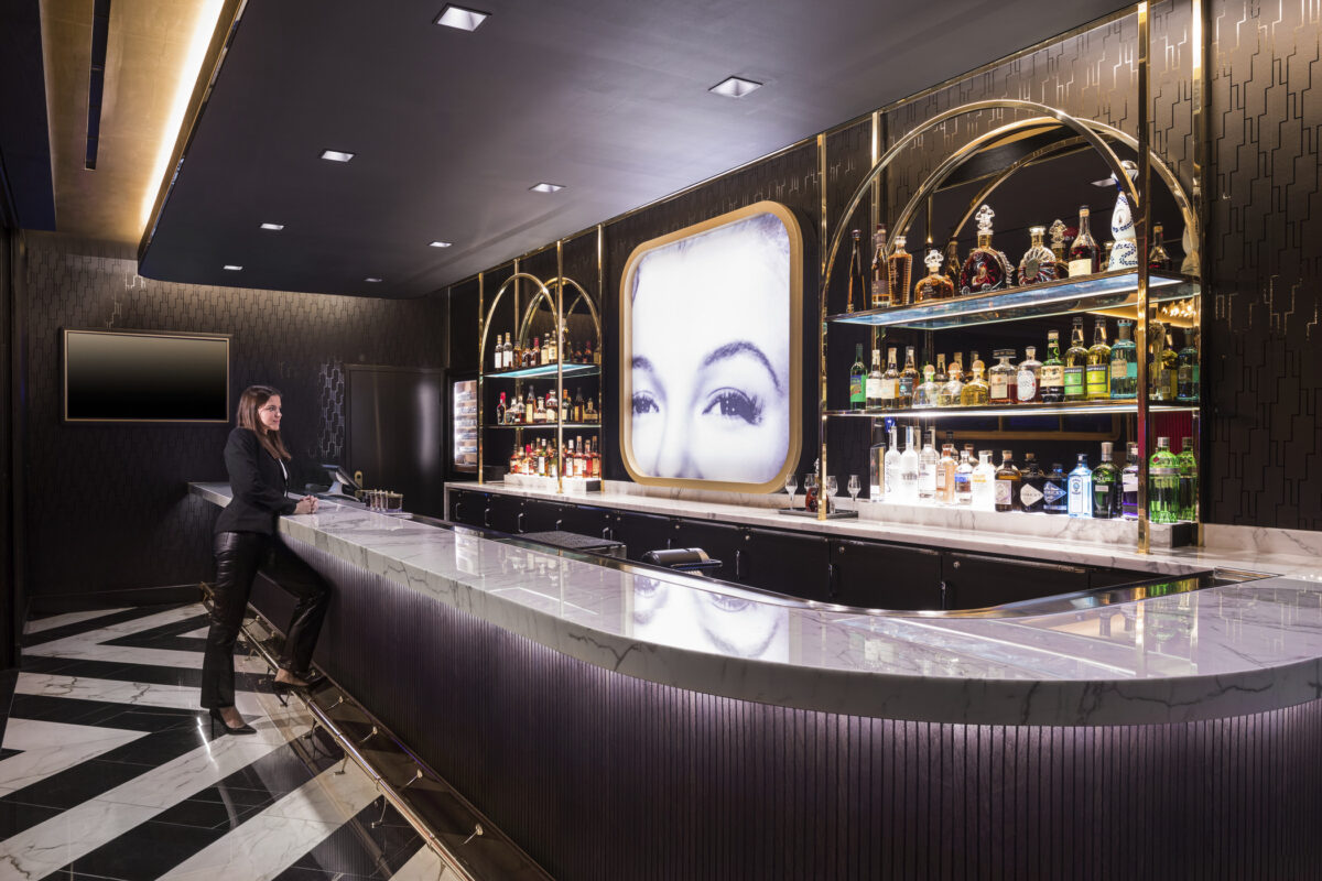 Circa High Limit Bar Interior 2