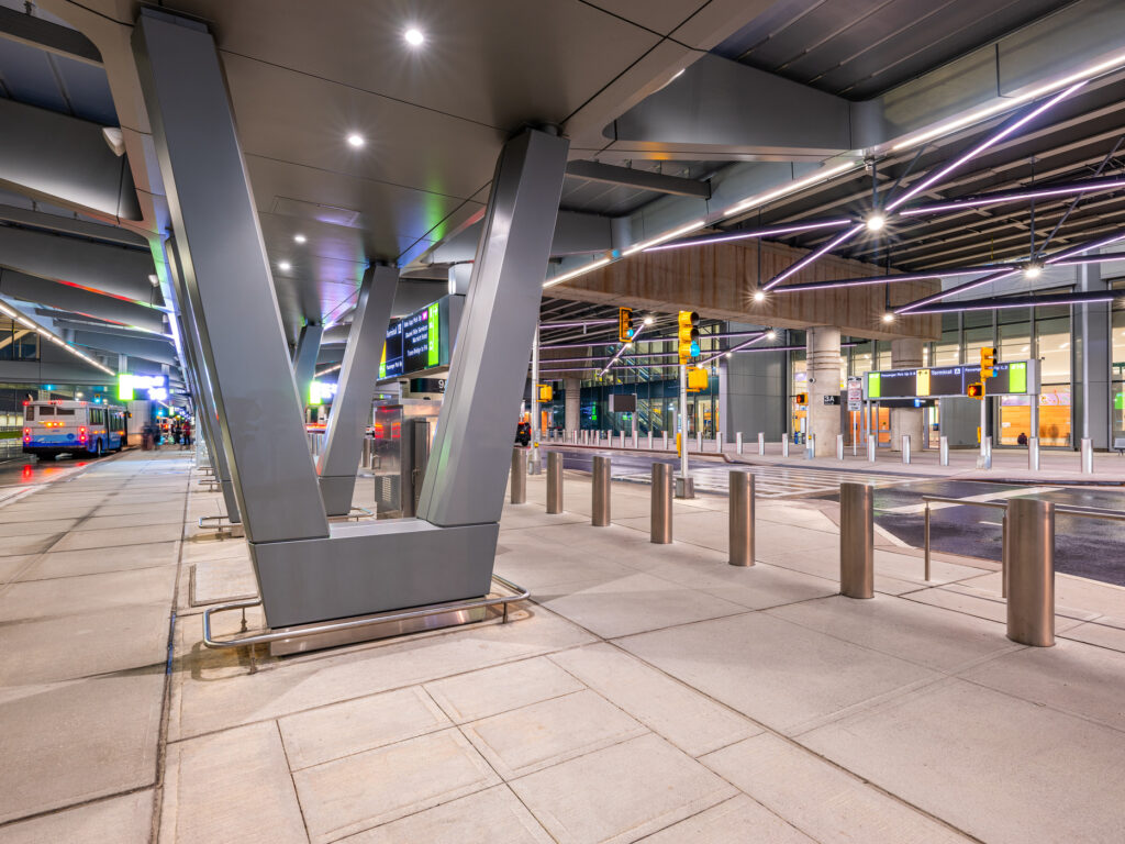 arrivals curbside area