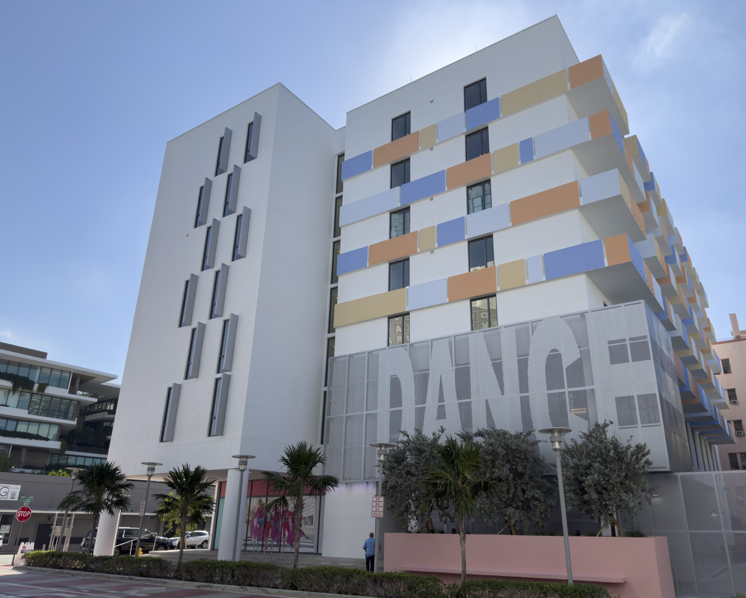 The Anamar at Collins Park building