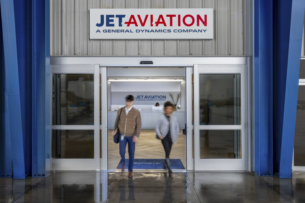 Jet Aviation entrance