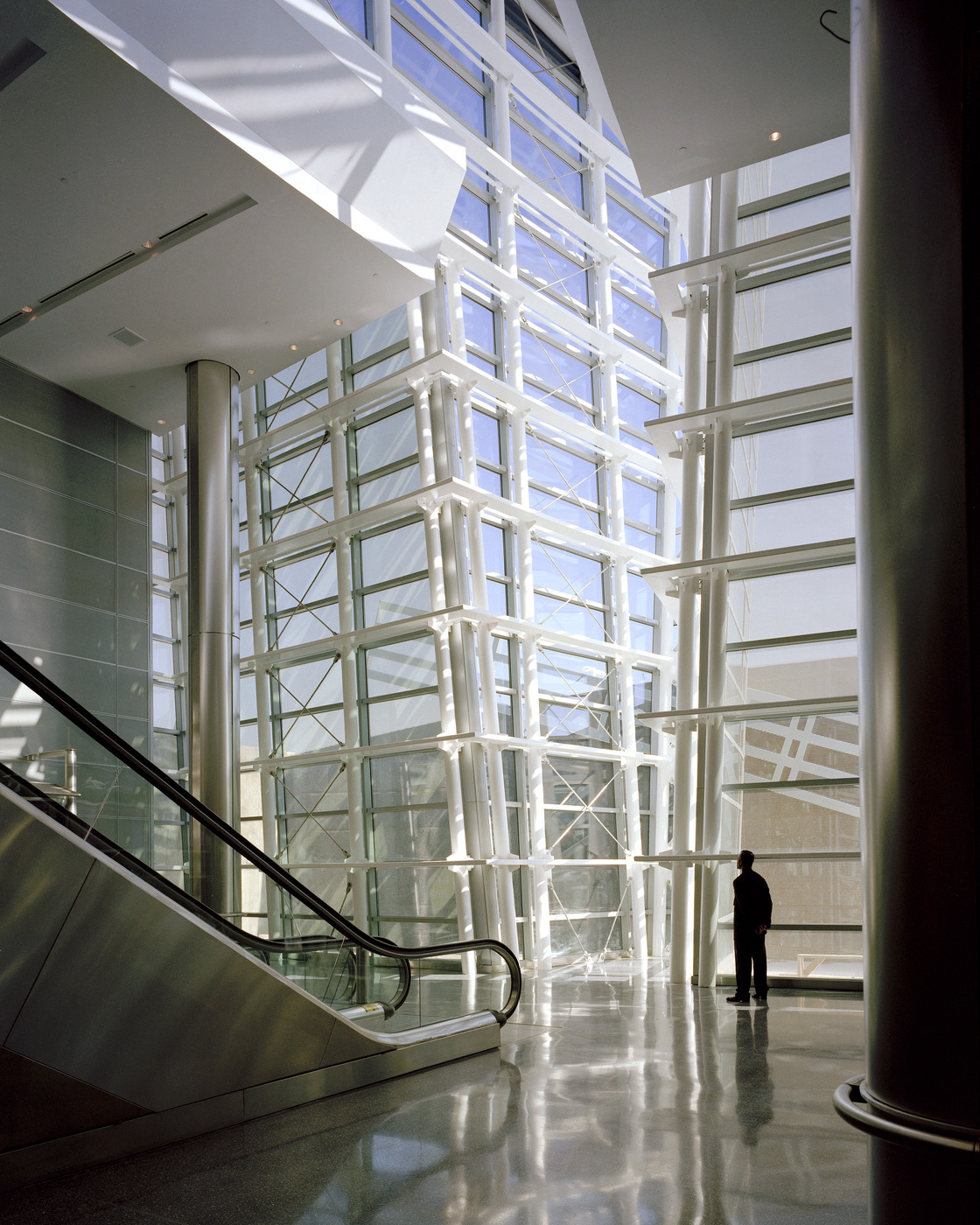international arrivals interior