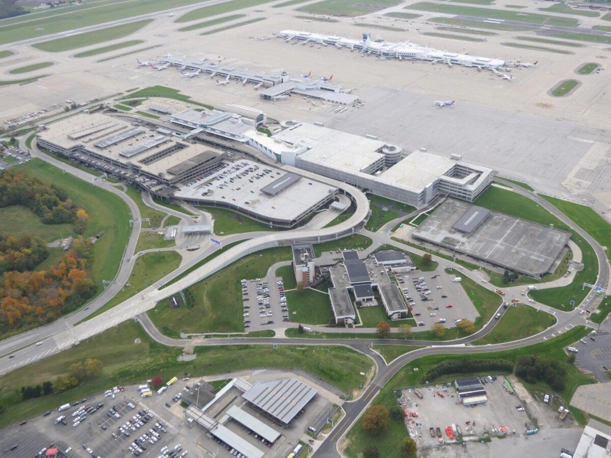 Consolidated Rental Car Facility (ConRAC) at Cincinnati/Northern Kentucky International Airport (CVG)