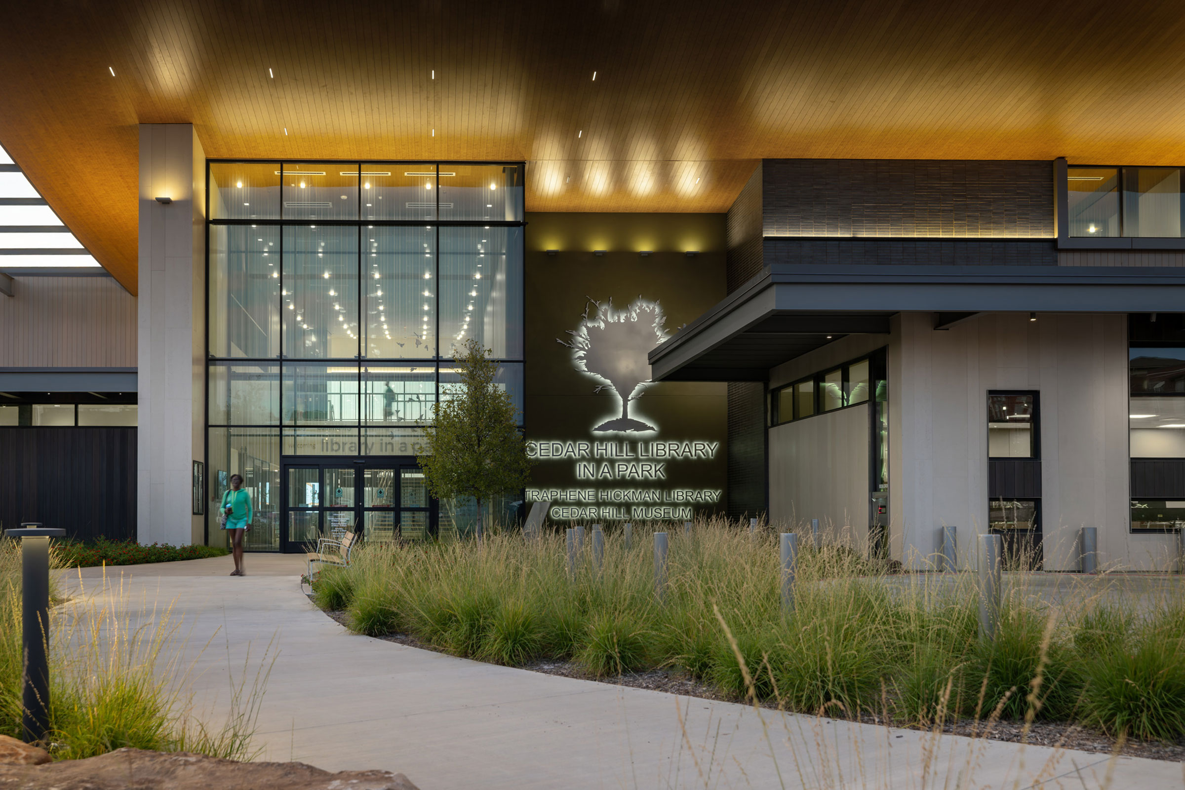 Traphene Hickman Library