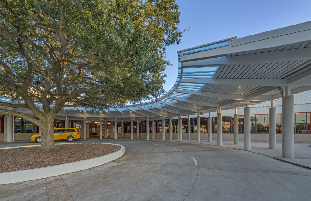 Metropolitan Multi-Service Center Renovation & Canopy