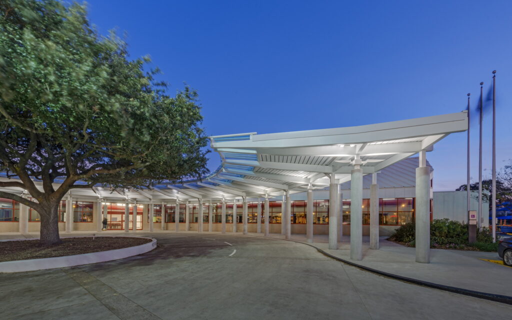 Metropolitan Multi-Service Center Renovation & Canopy