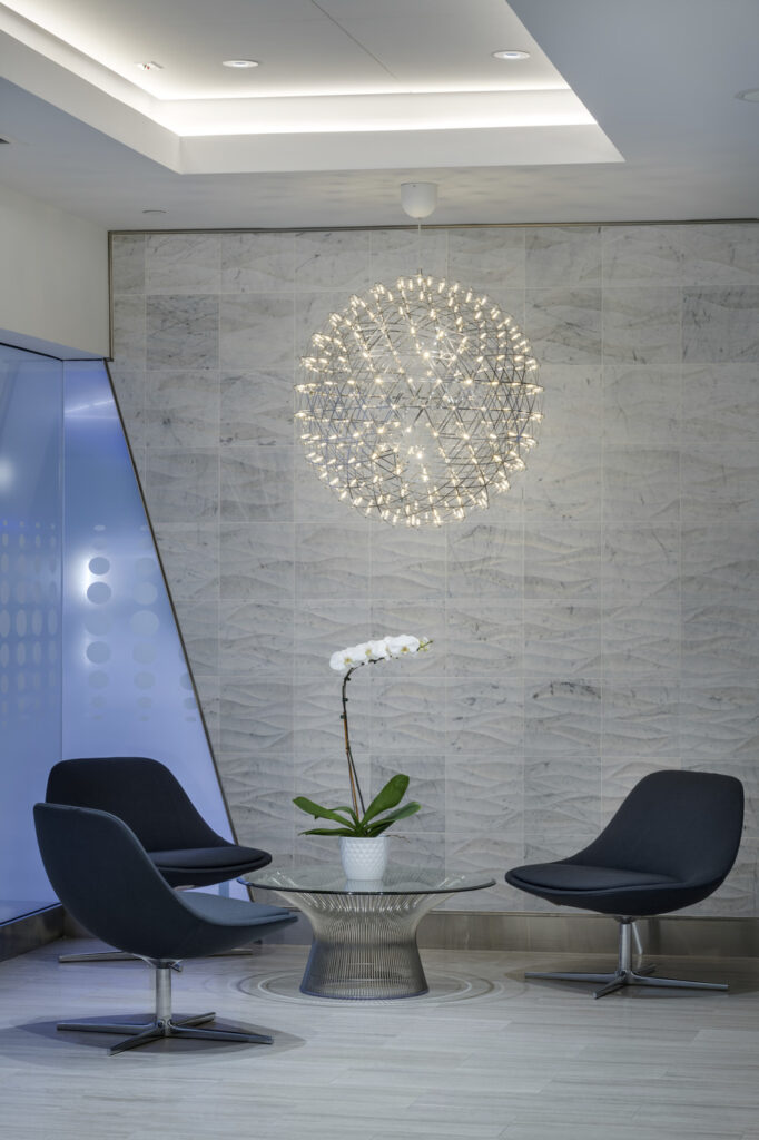 United Airlines Terminal C Global Services Lounge at Newark Liberty International Airport (EWR)