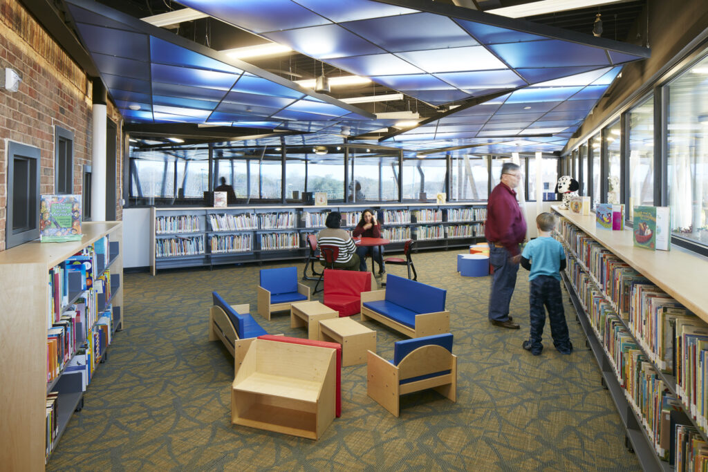 City of Dallas Fretz Park Library