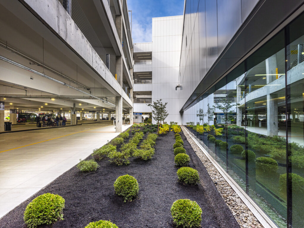 Consolidated Rental Car Facility (ConRAC) at Cincinnati/Northern Kentucky International Airport (CVG)