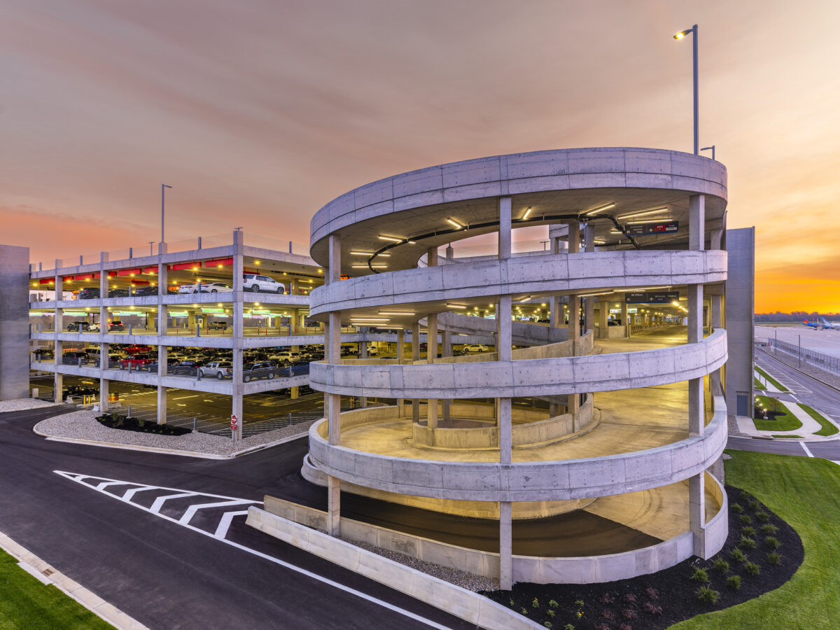 Consolidated Rental Car Facility (ConRAC) at Cincinnati/Northern Kentucky International Airport (CVG)