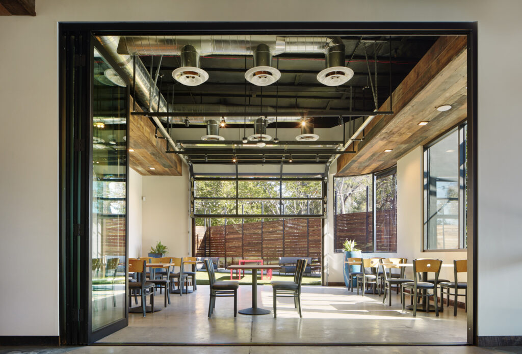 Oscar's Brewing Company