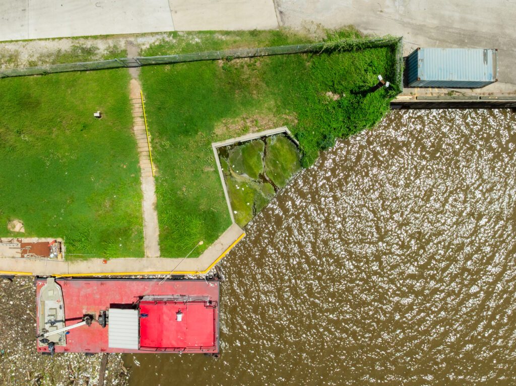 Clinton Drive Port Entrance No. 8 to IH-61