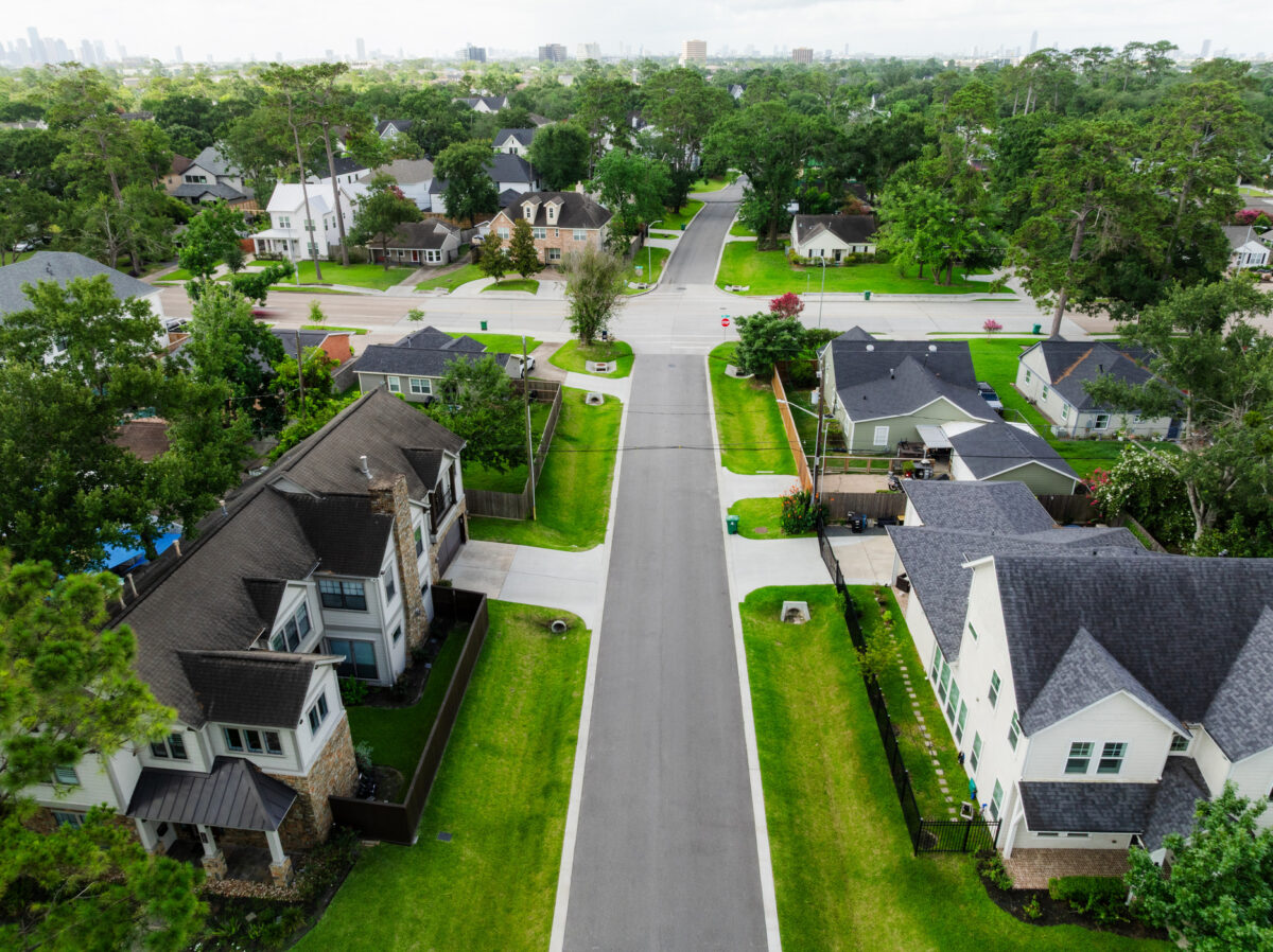 Garden Oaks + Shepherd Park Plaza Neighborhood Drainage + Paving Improvements (East, West & Central Phases)