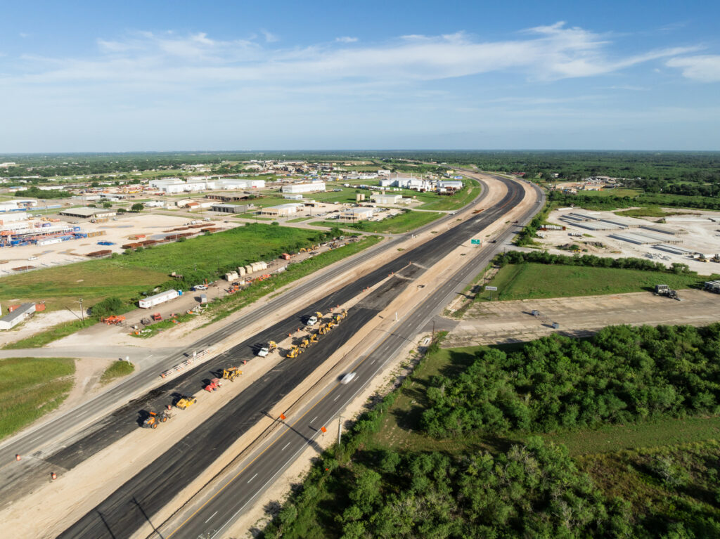 US 59/77 in Victoria