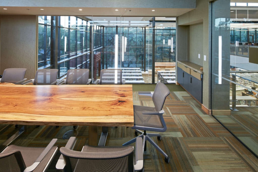 City of Seguin Library