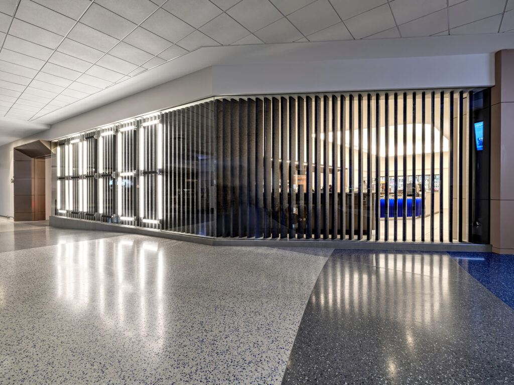 United Airlines Club Fly at George Bush Intercontinental Airport (IAH)