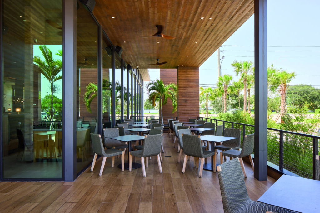kaluz outdoor patio