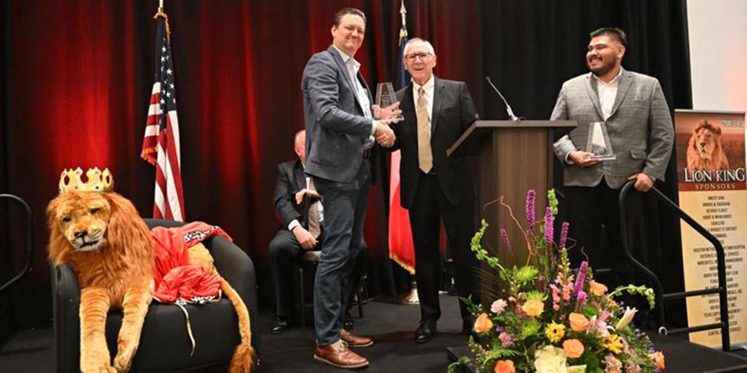 BAHS Mane Event - Paul Accepting Award