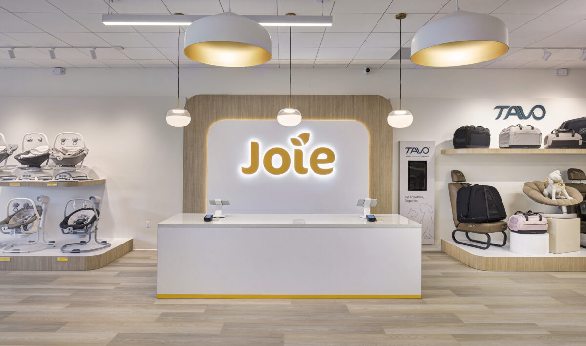 Joie Baby Interior Check Out Desk